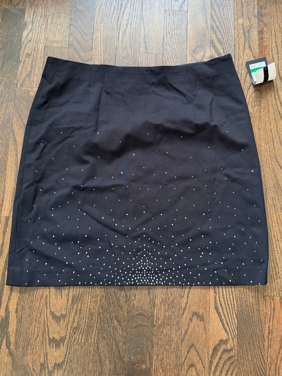 Nine West Dresses & Skirts - Nine West Black Pencil Skirt with Rhinestone Detail